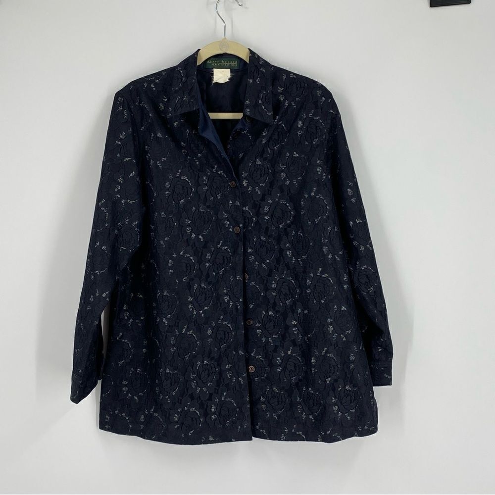 Harve Bernard by Bernard Heizman Women’s Button Front Navy Blue Blouse size L